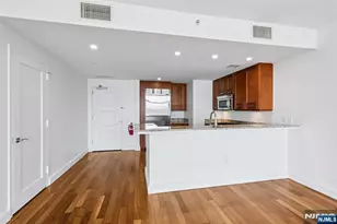 8100 River Road 613, North Bergen, NJ 07047 - Photo 45