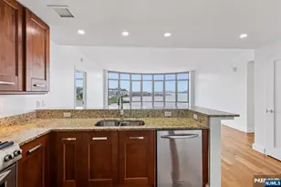 8100 River Road 613, North Bergen, NJ 07047 - Photo 13