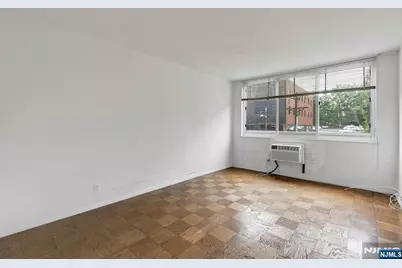 2150 Center Avenue 2E #2E, Fort Lee, NJ 07024 - Photo 19