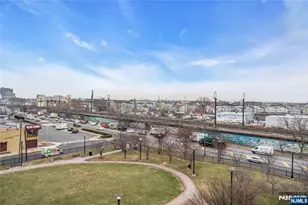 30 Austin Street 204, Newark, NJ 07114 - Photo 35