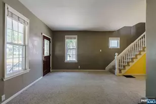 131 Prospect Ave, Bergenfield, NJ 07621 - Photo 7