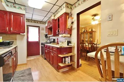 8610 Columbia Avenue, North Bergen, NJ 07047 - Photo 9