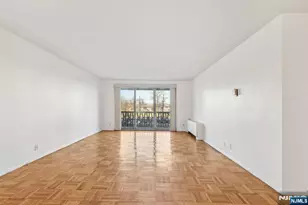 2100 Linwood Ave 2G, Fort Lee, NJ 07024 - Photo 5