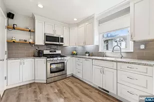 636 Concord Rd, Ridgewood, NJ 07450 - Photo 9