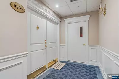 8205 Harcourt Road 8205 #8205, Clifton, NJ 07013 - Photo 5