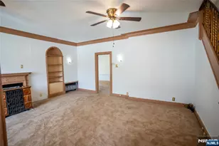 325 Valley Brook Ave, Lyndhurst Township, NJ 07071 - Photo 15