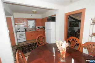 327 Madison St, Carlstadt, NJ 07072 - Photo 5