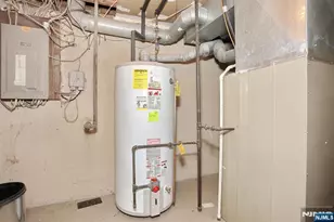 609 Glasmere Road 609, Mahwah, NJ 07430 - Photo 37