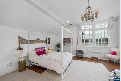 311 Algonquin Road, Franklin Lakes, NJ 07417 - Photo 17