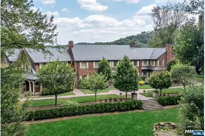 311 Algonquin Road, Franklin Lakes, NJ 07417 - Photo 41