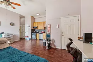 18 Market Street 301, Paterson, NJ 07501 - Photo 5