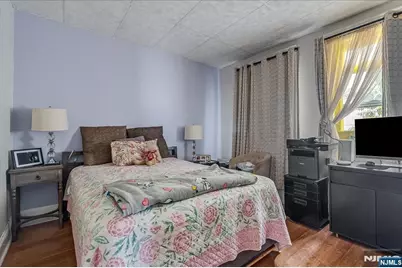 102 22nd Avenue, Paterson, NJ 07513 - Photo 17