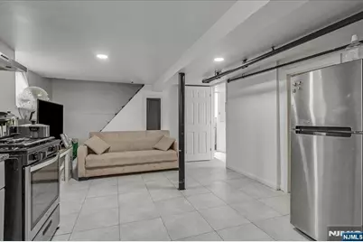 102 22nd Avenue, Paterson, NJ 07513 - Photo 11