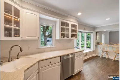 155 Main Street, Glen Rock, NJ 07452 - Photo 11