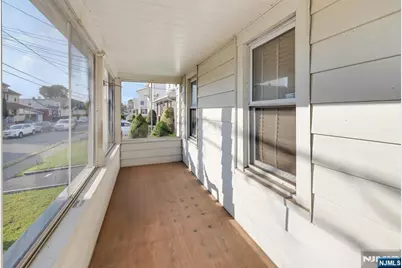 418 Taylor Avenue, Hackensack, NJ 07601 - Photo 19