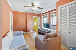 418 Taylor Ave, Hackensack, NJ 07601 - Photo 9