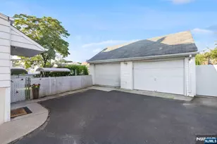 418 Taylor Ave, Hackensack, NJ 07601 - Photo 35
