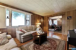 136 Elm St, Cresskill, NJ 07626 - Photo 3