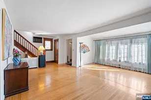 489 Maple Ave, Teaneck Township, NJ 07666 - Photo 5