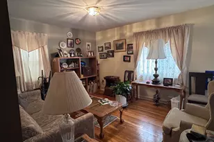 266 Hamilton Rd, Teaneck Township, NJ 07666 - Photo 3