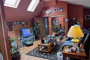 266 Hamilton Rd, Teaneck Township, NJ 07666 - Photo 9