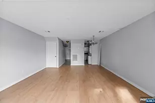 101 State Rt 5 Road 301, Edgewater, NJ 07020 - Photo 5