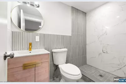 104 Hollywood Avenue, East Orange, NJ 07018 - Photo 21