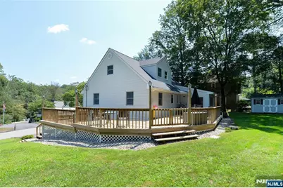 122 Balsam Road, Wayne, NJ 07470 - Photo 29