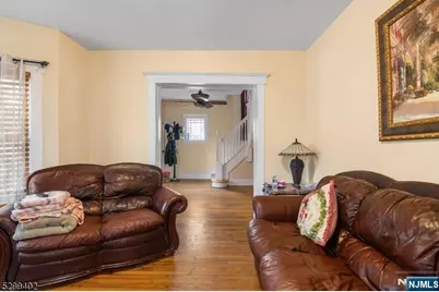 27 Donaldson Avenue, Rutherford, NJ 07070 - Photo 5