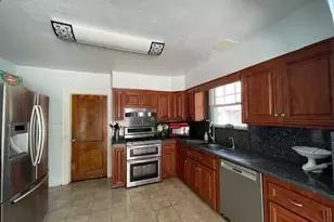 135 Rockwood Pl, Englewood, NJ 07631 - Photo 25