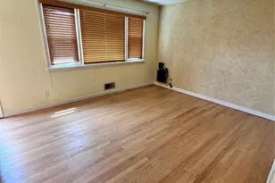 23 Center Ct, Garfield, NJ 07026 - Photo 3