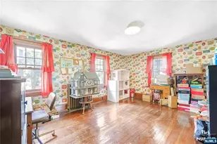 288 Washington Ave, Hillsdale, NJ 07642 - Photo 17