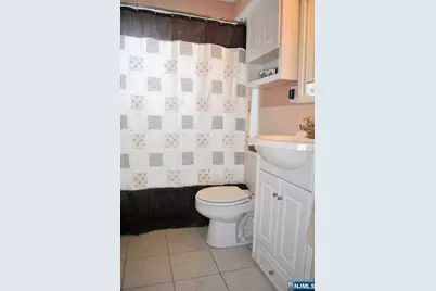 280 S Boulevard, Saddle Brook Township, NJ 07663 - Photo 7