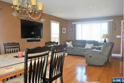 280 S Boulevard, Saddle Brook Township, NJ 07663 - Photo 5