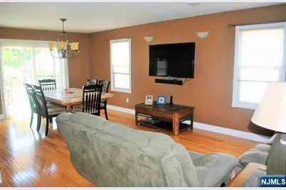 280 S Boulevard, Saddle Brook Township, NJ 07663 - Photo 3