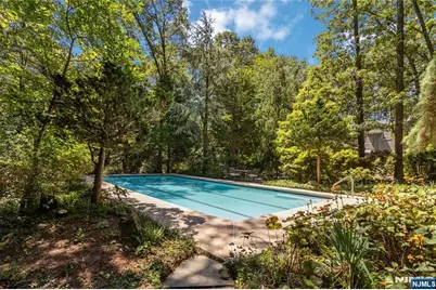 72 Rose Avenue, Woodcliff Lake, NJ 07677 - Photo 25