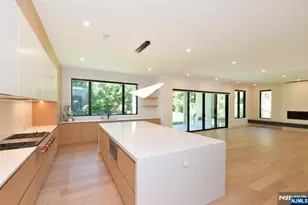 3 Central Ave, Demarest, NJ 07627 - Photo 15