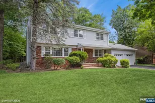 275 Taft Ct, Paramus, NJ 07652 - Photo 7