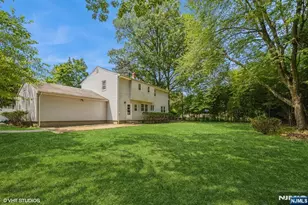 275 Taft Ct, Paramus, NJ 07652 - Photo 5