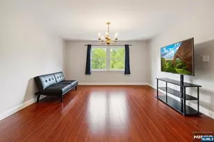 55 Morris St, East Orange, NJ 07017 - Photo 9