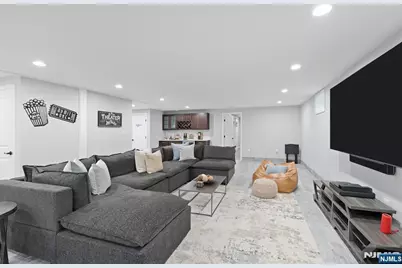 214 Zabriskie Place, River Edge, NJ 07661 - Photo 19