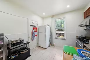 181 Tonnele Ave, Jersey City, NJ 07306 - Photo 21