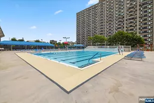 555 North Ave 23C, Fort Lee, NJ 07024 - Photo 17