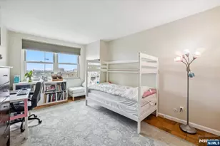 555 North Ave 23C, Fort Lee, NJ 07024 - Photo 11