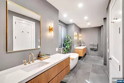 12A Hamilton Drive West, North Caldwell, NJ 07006 - Photo 29