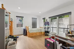 746 Undercliff Ave A, Edgewater, NJ 07020 - Photo 23