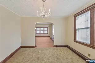 54 Rochelle Pkwy, Saddle Brook Township, NJ 07663 - Photo 23