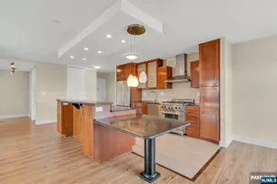 2000 Linwood Ave 21S, Fort Lee, NJ 07024 - Photo 5