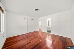 300 Gorge Road 37, Cliffside Park, NJ 07010 - Photo 13