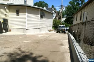 325-327 Broadway, Paterson, NJ 07522 - Photo 15